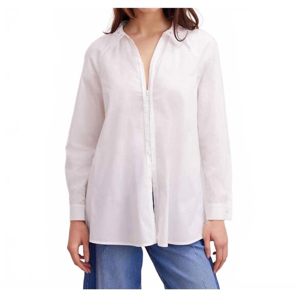ANNE FONTAINE Tops - NEW ANNE FONTAINE basque classic long sleeve lace collar shirt in white